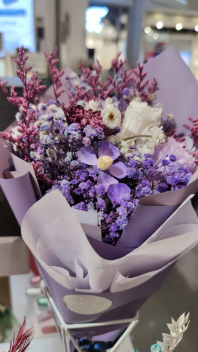 玫瑰保鮮花+乾花花束(深紫)